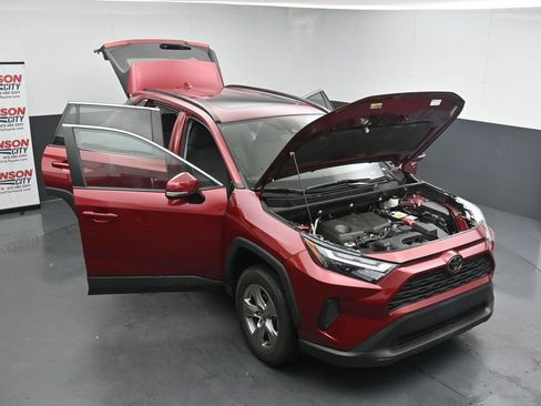 Used 2023 Toyota RAV4 XLE w/ Convenience Package FWD image 40