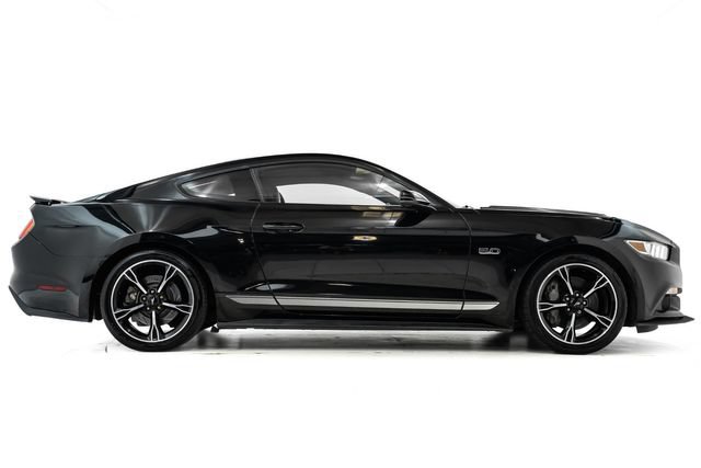 Used 2017 Ford Mustang GT Premium w/ Equipment Group 401A RWD image 5