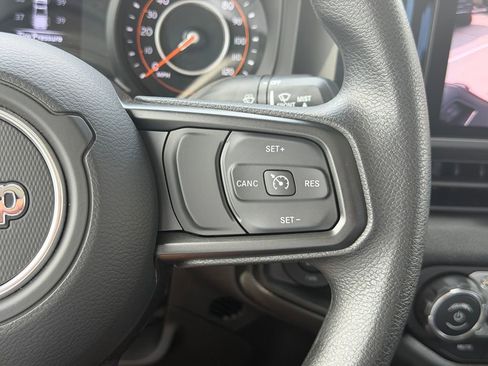 New 2026 Jeep Gladiator Sport AWD/4WD image 18