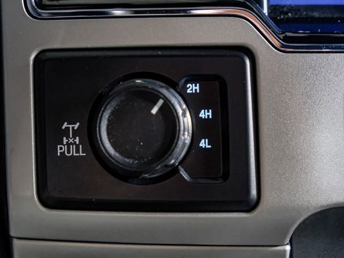 Used 2022 Ford F250 Lariat w/ Tremor Off-Road Package image 24