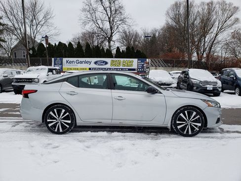 Used 2020 Nissan Altima 2.5 SR image 4