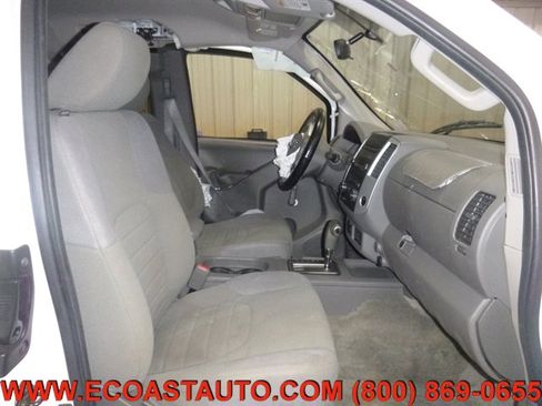 Used 2015 Nissan Frontier S image 9