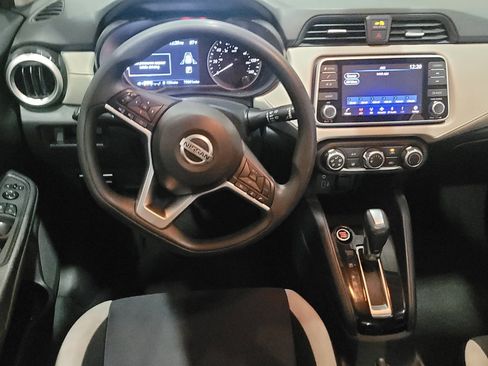 Used 2021 Nissan Versa SV FWD image 22