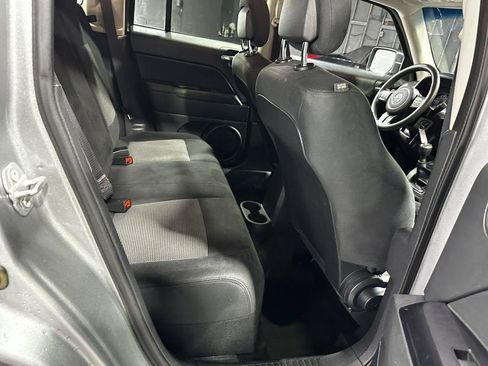 Used 2016 Jeep Patriot Sport w/ Power Value Group AWD/4WD image 34