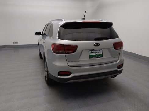 Used 2019 Kia Sorento EX image 6
