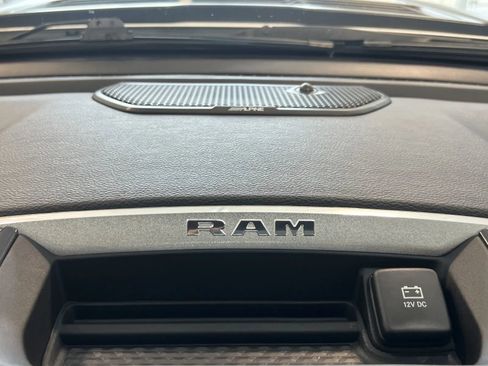 Used 2020 RAM 1500 Laramie w/ Sport Appearance Package AWD/4WD image 43