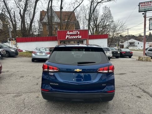Used 2022 Chevrolet Equinox LS image 7