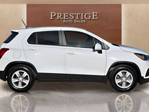 Used 2014 Chevrolet Traverse LS FWD image 15