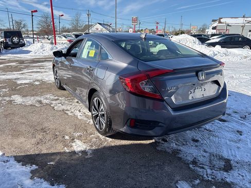 Used 2018 Honda Civic EX-T image 8