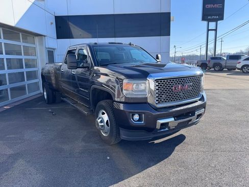 Used 2015 GMC Sierra 3500 Denali image 5
