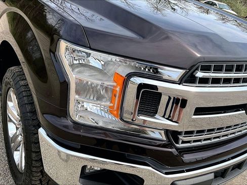 Used 2018 Ford F150 XLT w/ Equipment Group 302A Luxury AWD/4WD image 29