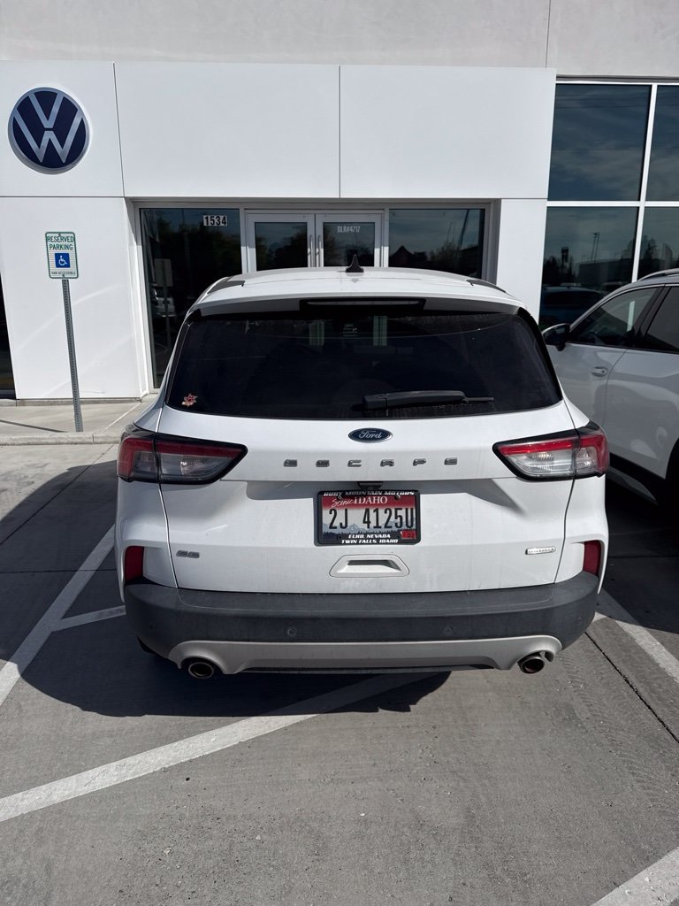 Used 2020 Ford Escape SE FWD image 6