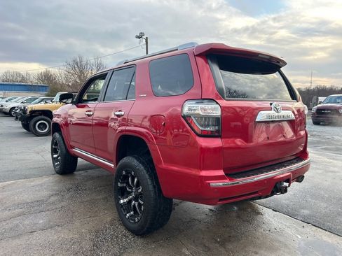 Used 2016 Toyota 4Runner Limited image 7