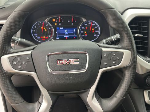 Used 2023 GMC Acadia SLE w/ Driver Convenience Package AWD/4WD image 16
