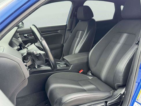 Used 2023 Honda Civic Sport image 19