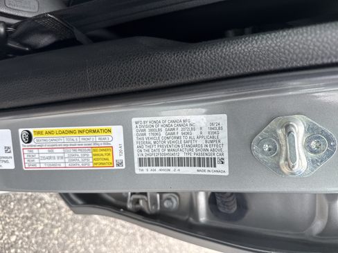 Certified 2025 Honda Civic Sport image 36