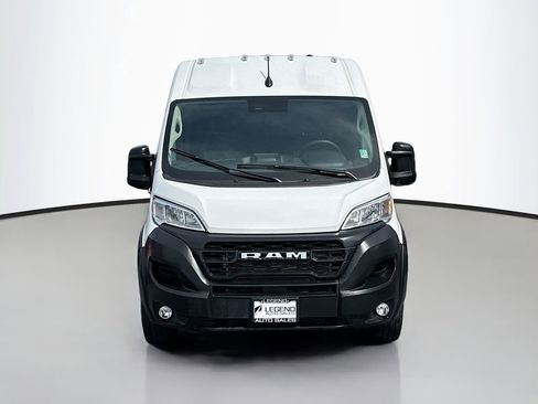 Used 2026 RAM ProMaster 2500 w/ Convenience Group FWD image 2