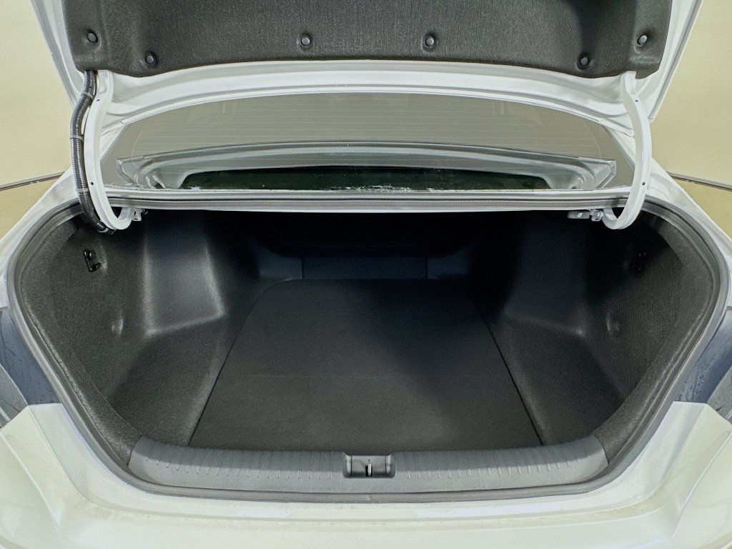New 2026 Honda Accord LX image 9