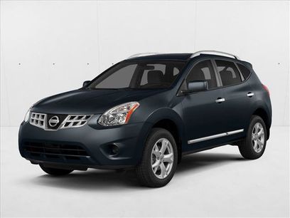 Used 2015 Nissan Rogue S w/ Convenience Package