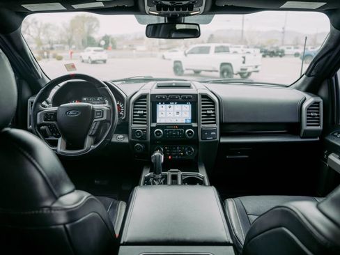 Used 2018 Ford F150 Raptor w/ Equipment Group 802A Luxury image 13