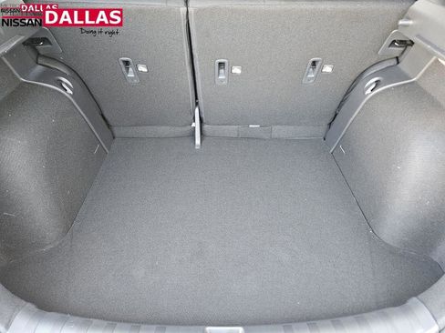 New 2025 Nissan Kicks Play S image 23