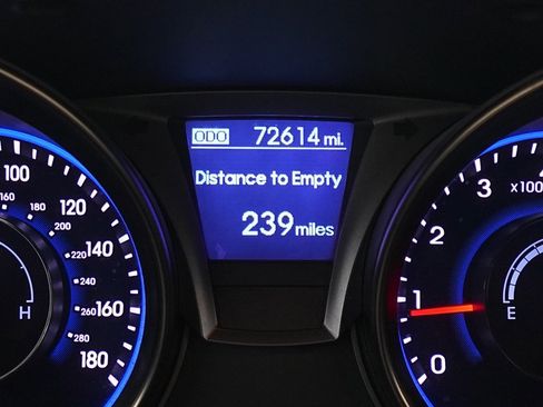 Used 2016 Hyundai Genesis 3.8 image 14