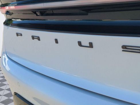 Used 2024 Toyota Prius Prime FWD image 26
