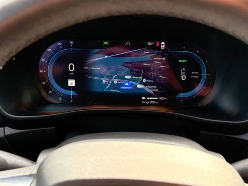 Certified 2023 Volvo C40 P8 Recharge Ultimate image 18