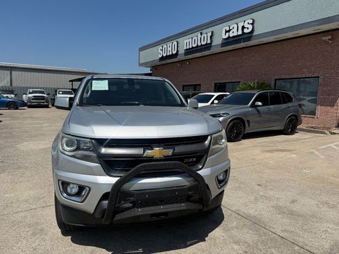 Used 2018 Chevrolet Colorado Z71 RWD image 9