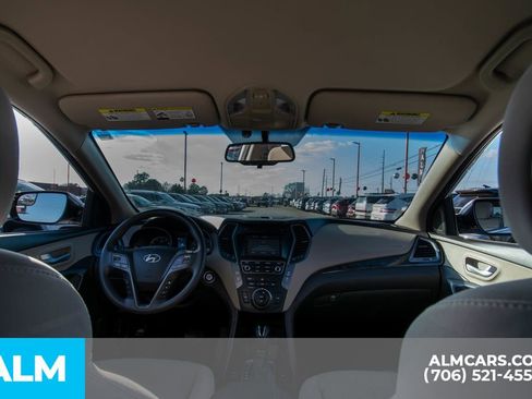 Used 2017 Hyundai Santa Fe Sport w/ 2.4L Value Package 06 image 10