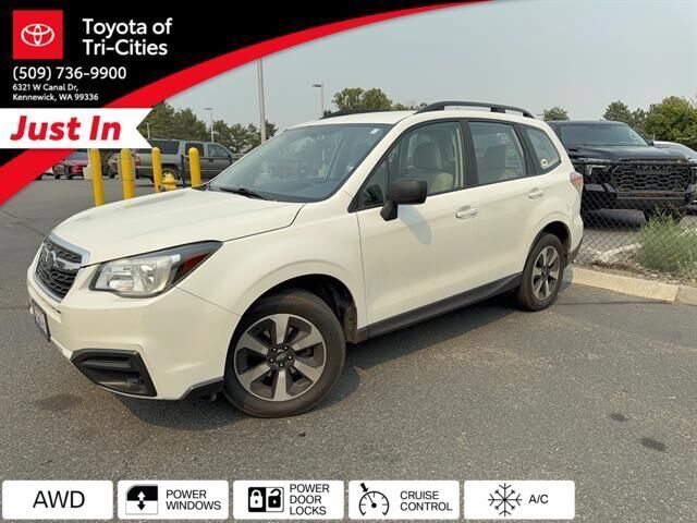 Used 2017 Subaru Forester 2.5i w/ Alloy Wheel Package AWD/4WD image 31