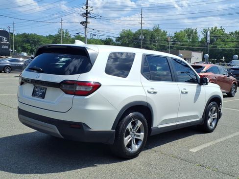Used 2023 Honda Pilot EX-L image 7