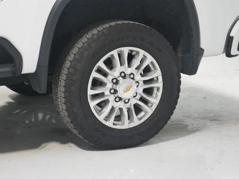 Used 2022 Chevrolet Silverado 2500 High Country image 27