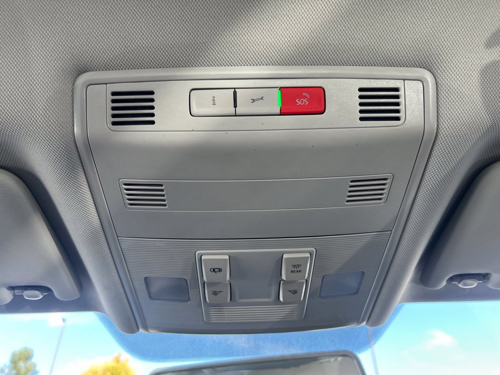 Used 2022 Volkswagen Jetta S FWD image 28