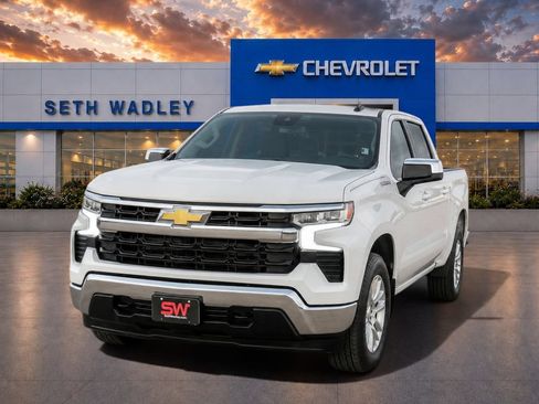 Used 2026 Chevrolet Silverado 1500 LT AWD/4WD image 2