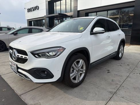 Used 2023 Mercedes-Benz GLA 250 4MATIC image 4