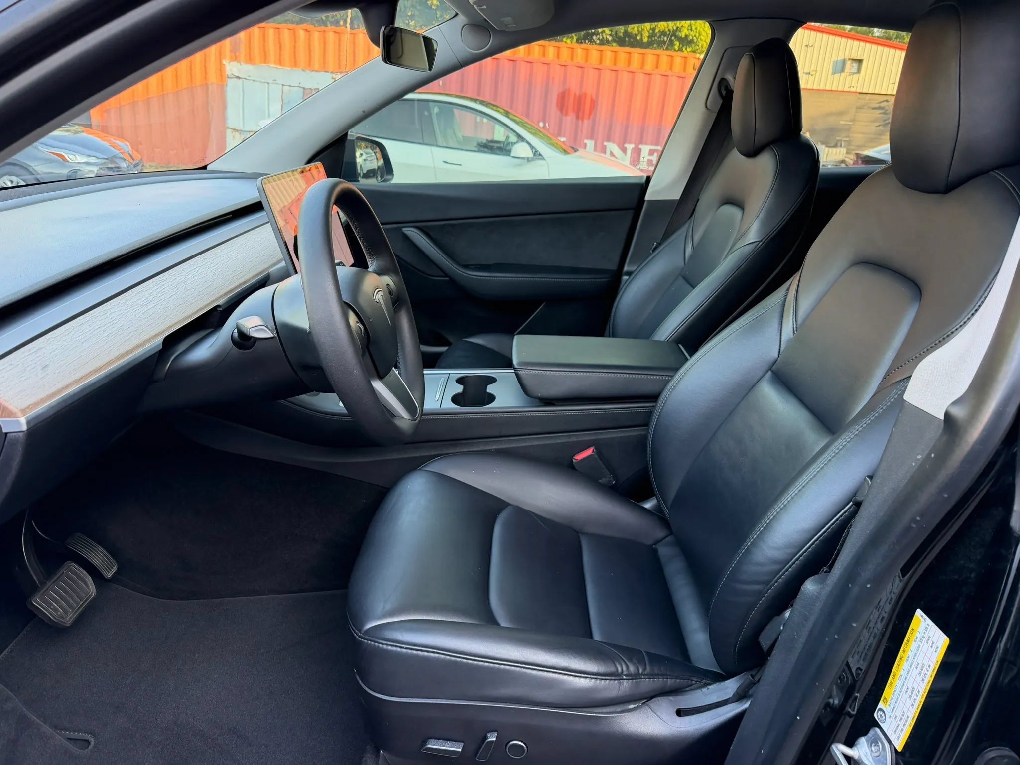Used 2021 Tesla Model Y Long Range AWD/4WD image 14