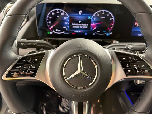Used 2026 Mercedes-Benz GLA 250 image 22