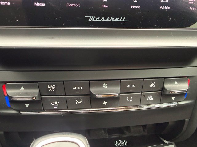 Used 2022 Maserati Ghibli GT RWD image 25