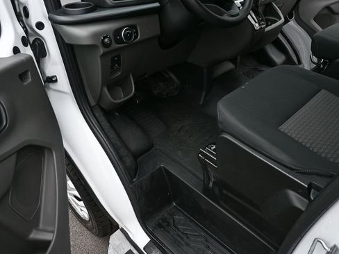 Used 2024 Ford Transit 250 Low Roof w/ Exterior Upgrade Package image 7