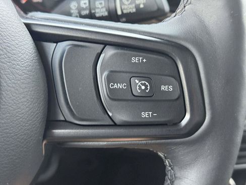 Used 2019 Jeep Wrangler Unlimited Sport S AWD/4WD image 20