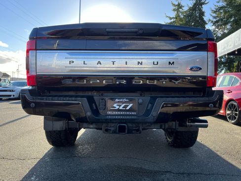 Used 2019 Ford F350 Platinum w/ Platinum Ultimate Package image 6