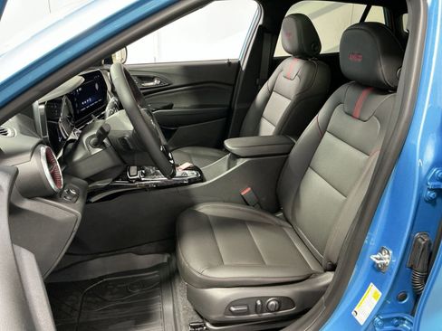 New 2026 Chevrolet Trax RS w/ Sunroof Package image 21