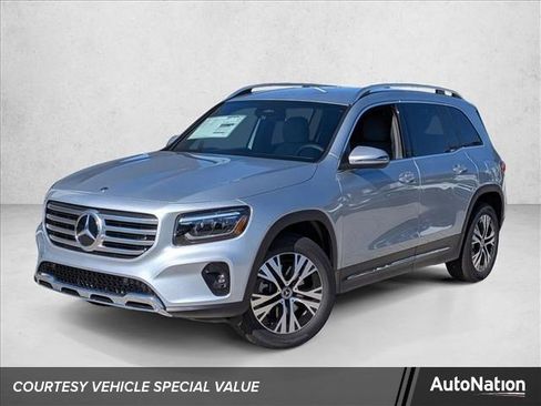 New 2026 Mercedes-Benz GLB 250 image 1