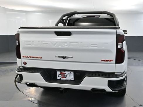 Used 2021 Chevrolet Silverado 1500 RST image 6