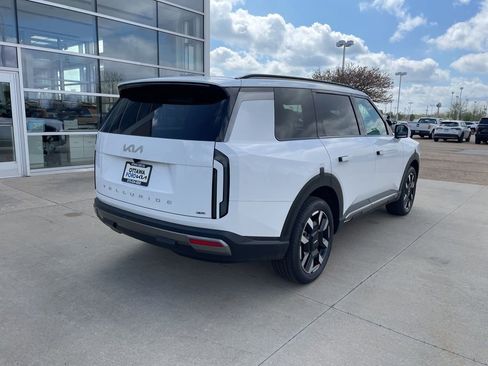 New 2027 Kia Telluride S image 5