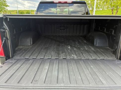 New 2026 Chevrolet Silverado 1500 High Country AWD/4WD image 16