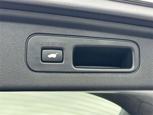 Certified 2025 Honda Odyssey Elite image 10