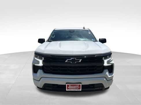 Used 2023 Chevrolet Silverado 1500 RST w/ Z71 Off-Road Package AWD/4WD image 9