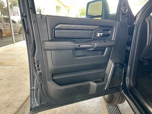 New 2026 RAM 2500 Limited image 44